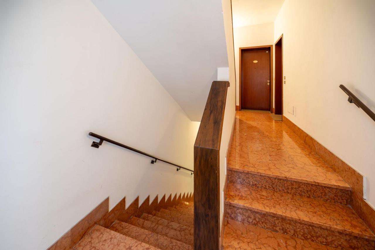 La Promenade Apartment